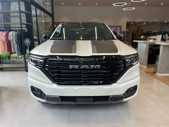 RAM RAMPAGE 2.0 HURRICANE 4 TURBO GASOLINA R/T 4X4 AUTOMÁTICO
